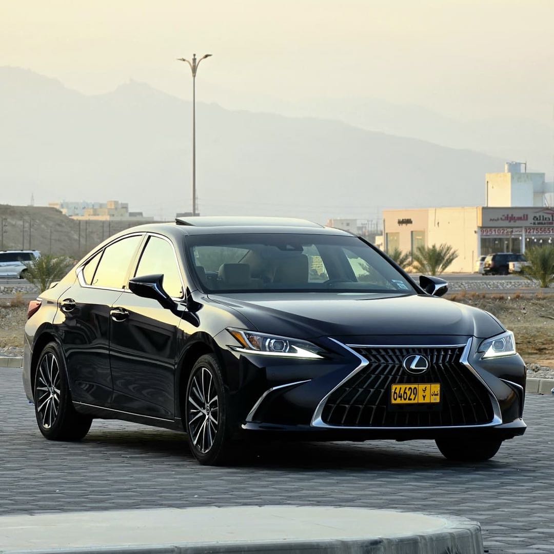 لكزس ES Luxury 2024