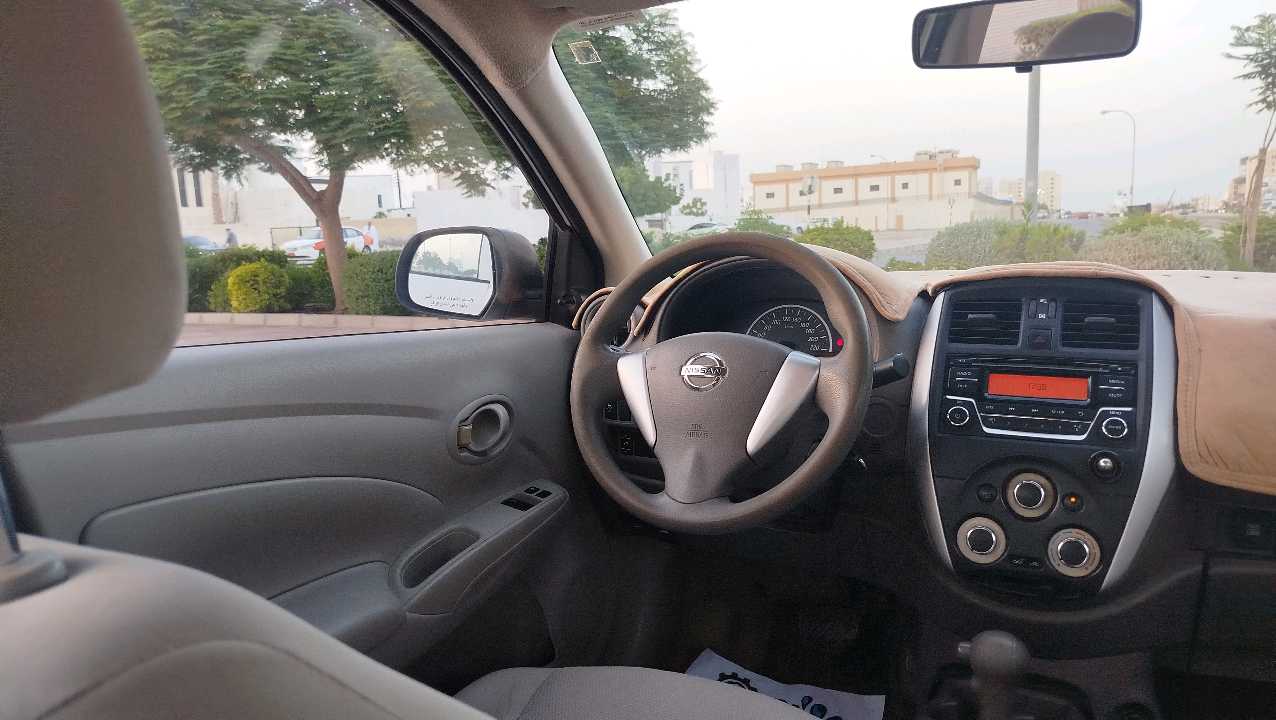 NISSAN SUNNY 2020