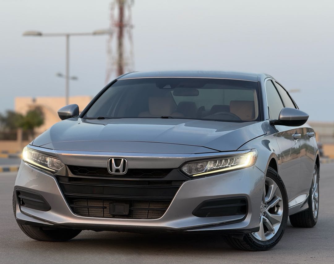 هوندا أكورد LX 2019