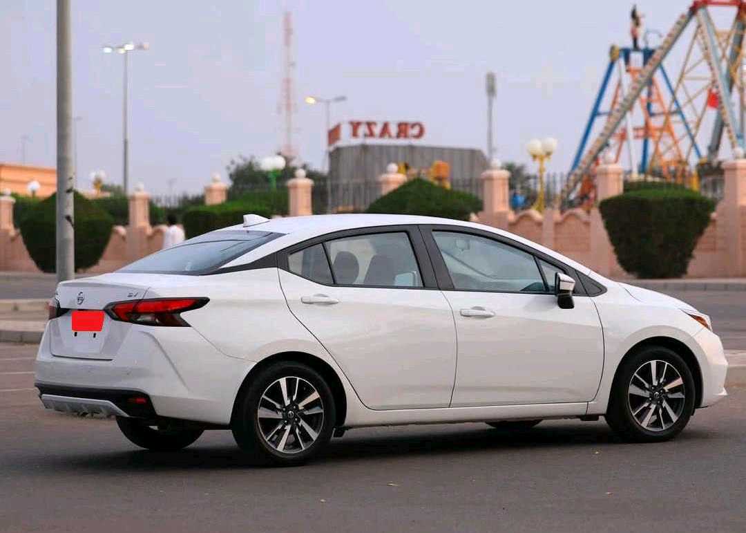 نيسان فيرسا 2023