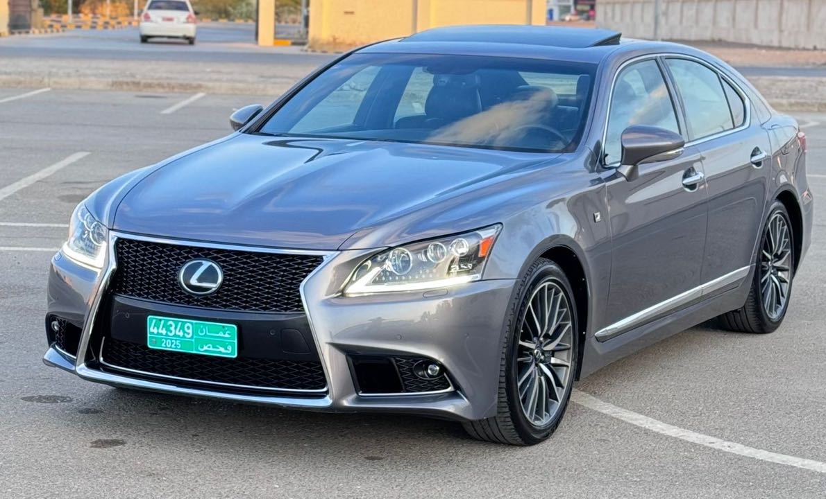 LEXUS LS 460 2016