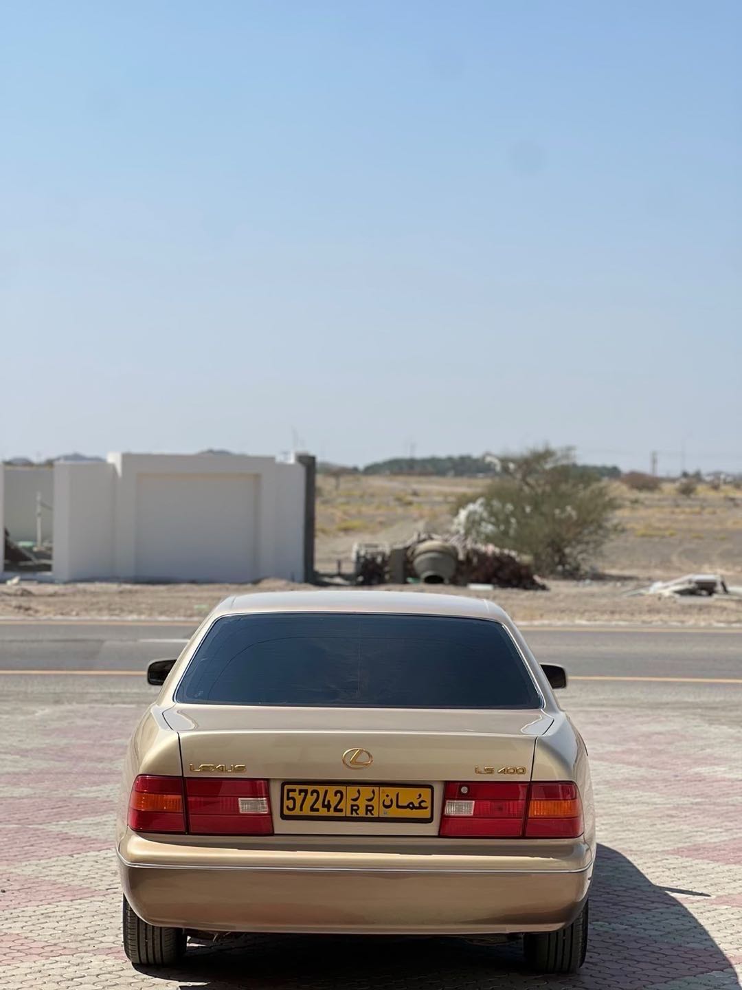 لكزس LS 400 Base 1999