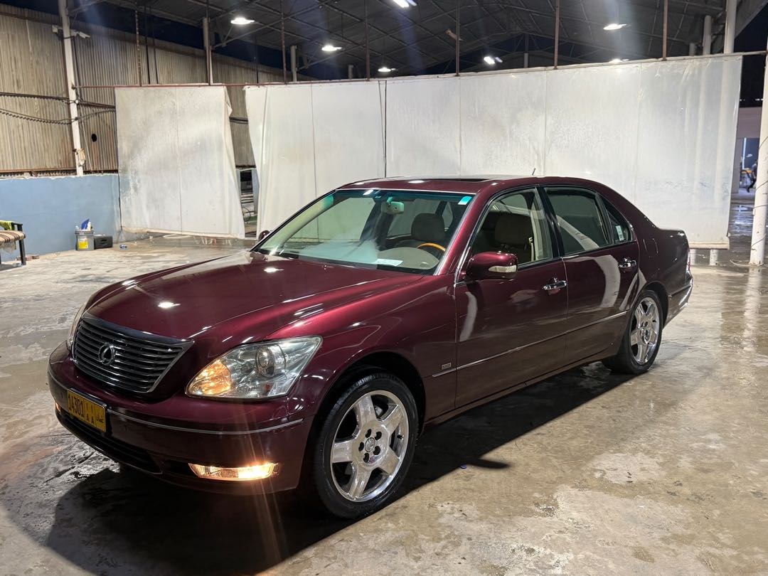 لكزس LS 430 2004