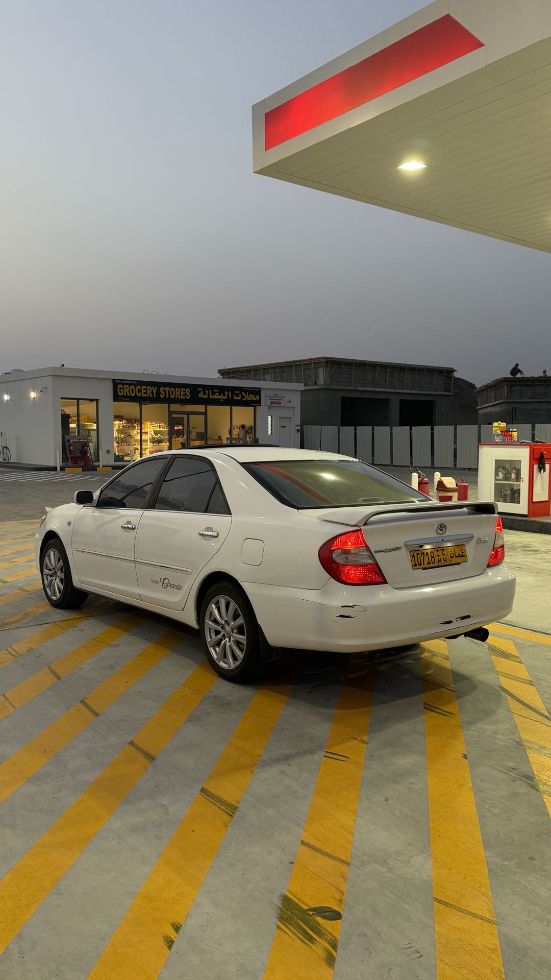 Car Image 2004 TOYOTA CAMRY GL