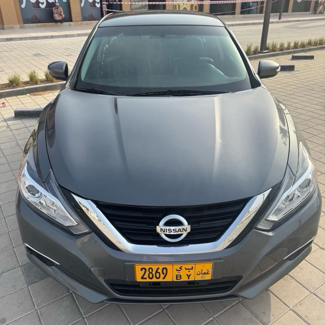 Car Image 2018 NISSAN ALTIMA SL