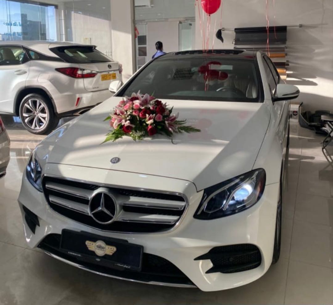 Car Image 2017 MERCEDES E Class  300