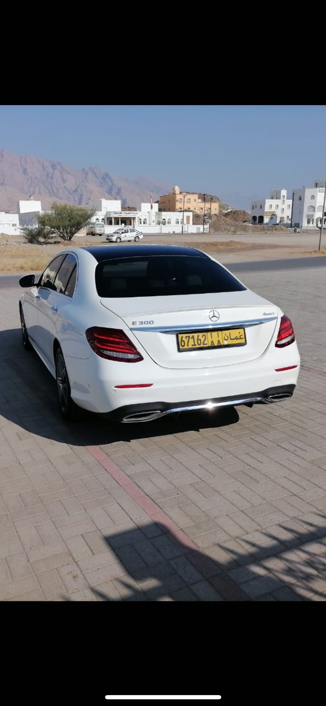 Car Image 2017 MERCEDES E Class  300