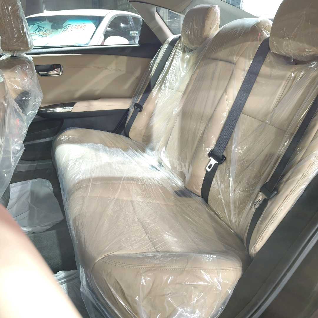 Car Image 2017 TOYOTA AVALON XLE