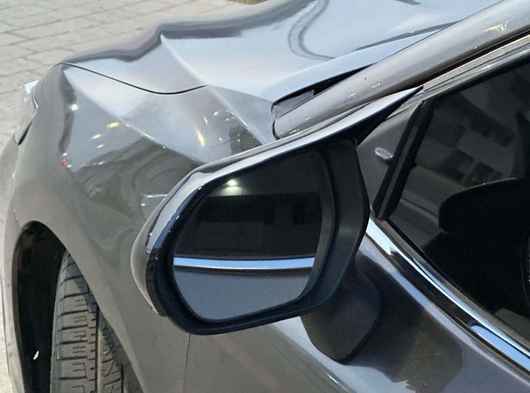 Car Image 2018 TOYOTA CAMRY SE