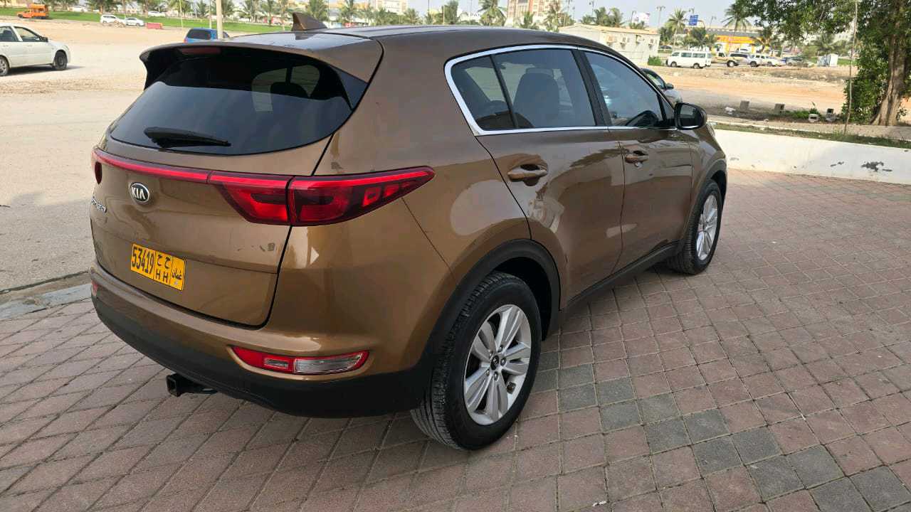 Car Image 2018 Kia SPORTAGE 