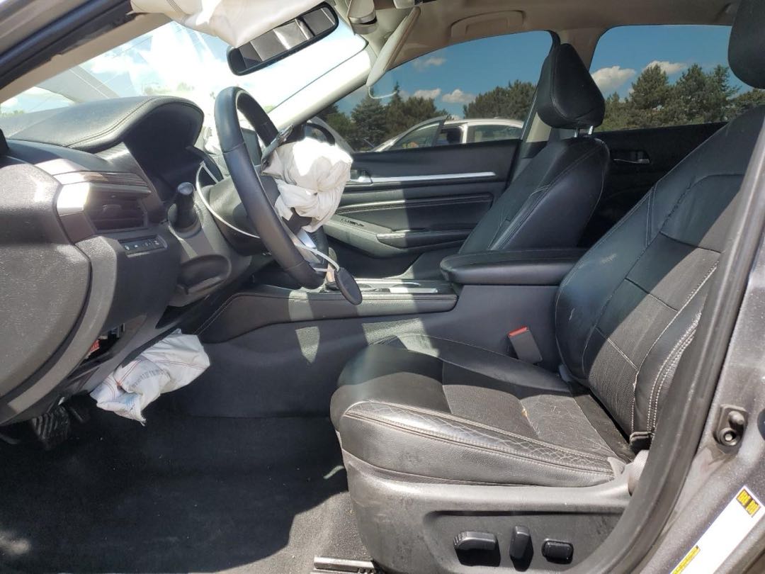 Car Image 2019 NISSAN ALTIMA