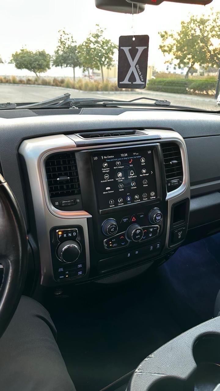 Car Image 2018 DODGE RAM 