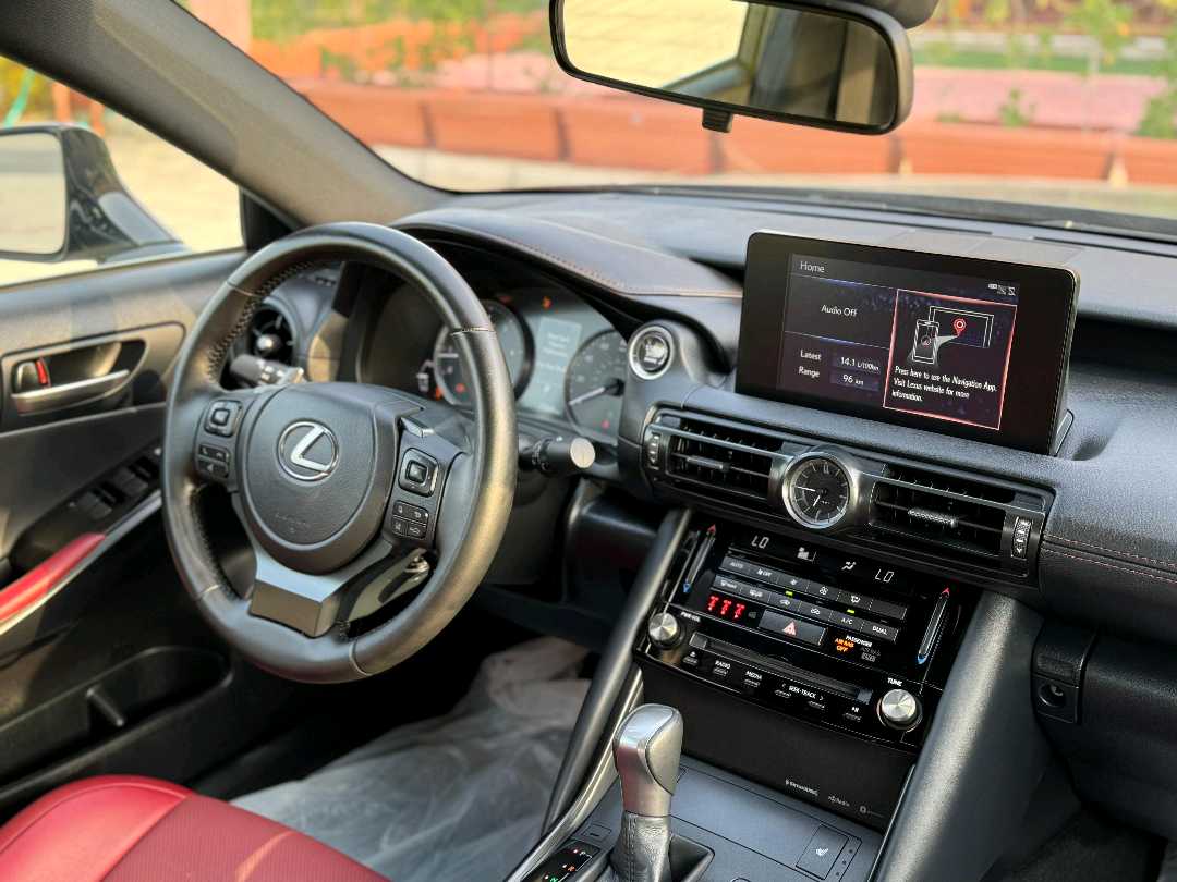 Car Image 2023 LEXUS IS 350
