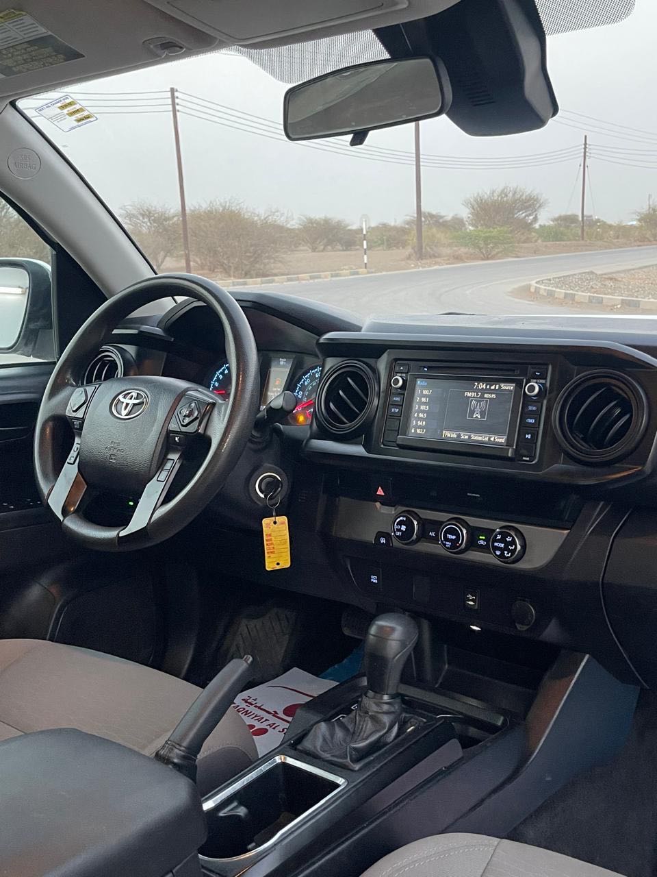 Car Image 2018 TOYOTA TACOMA SR5