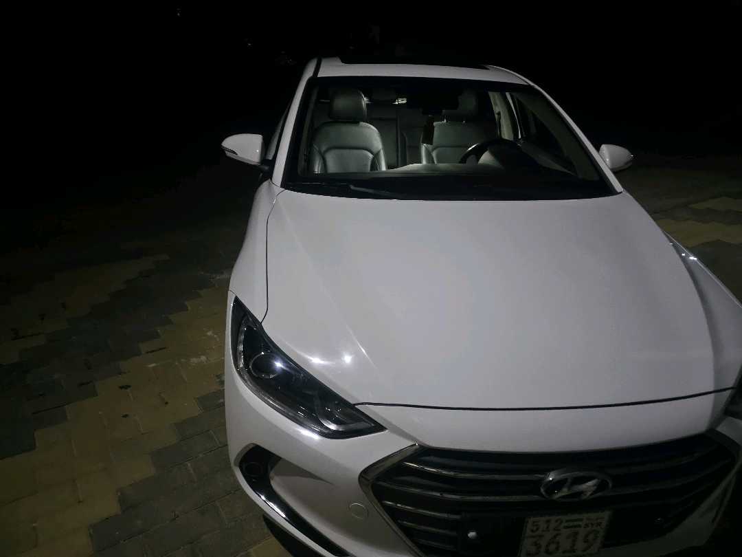 HYUNDAI AVANTE  2016