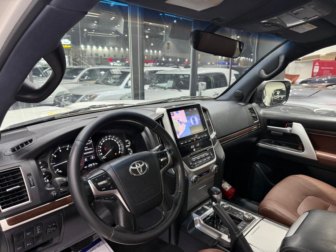 Car Image 2021 TOYOTA LAND CRUISER Nismo