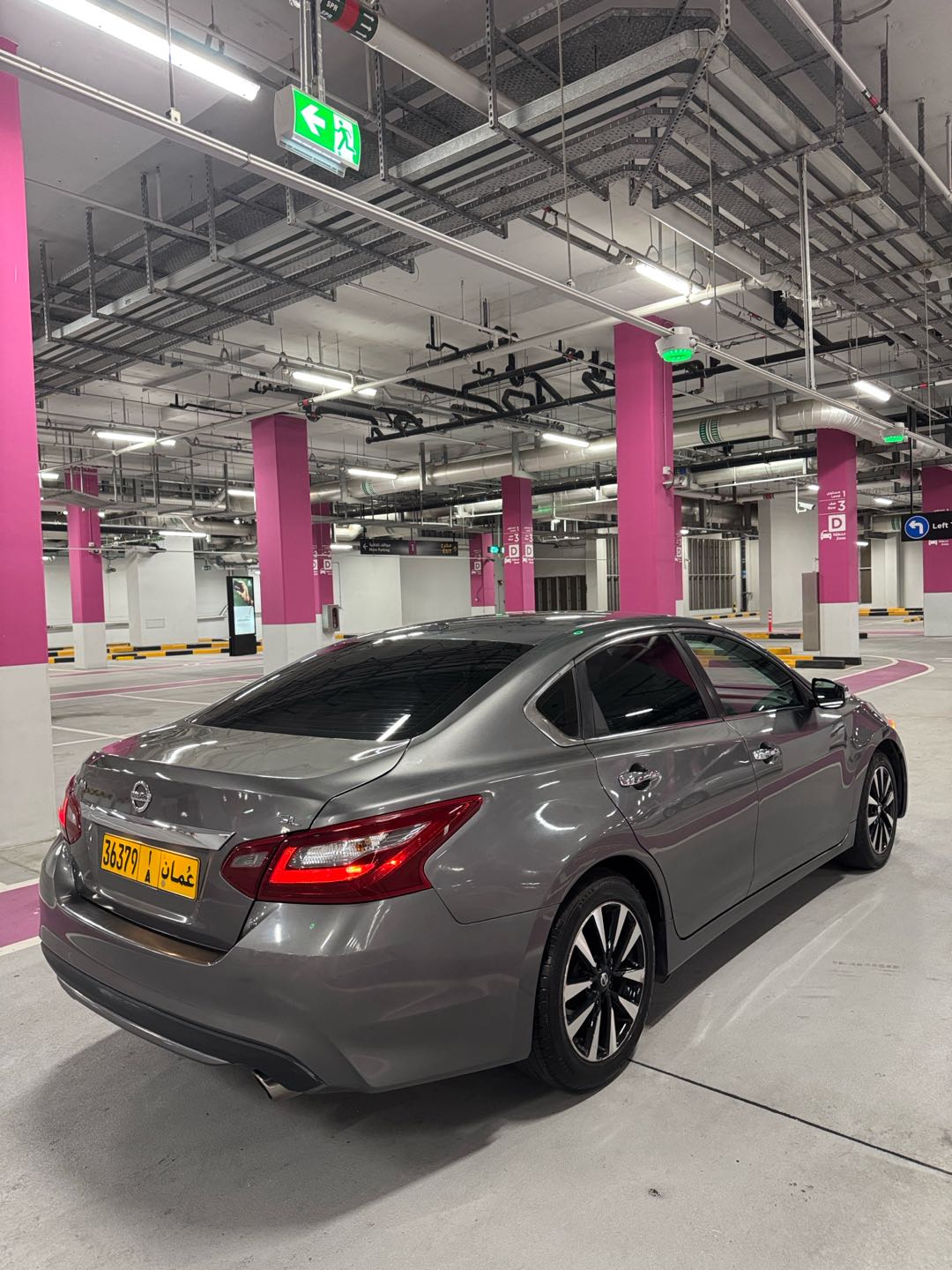 Car Image 2018 NISSAN ALTIMA SL