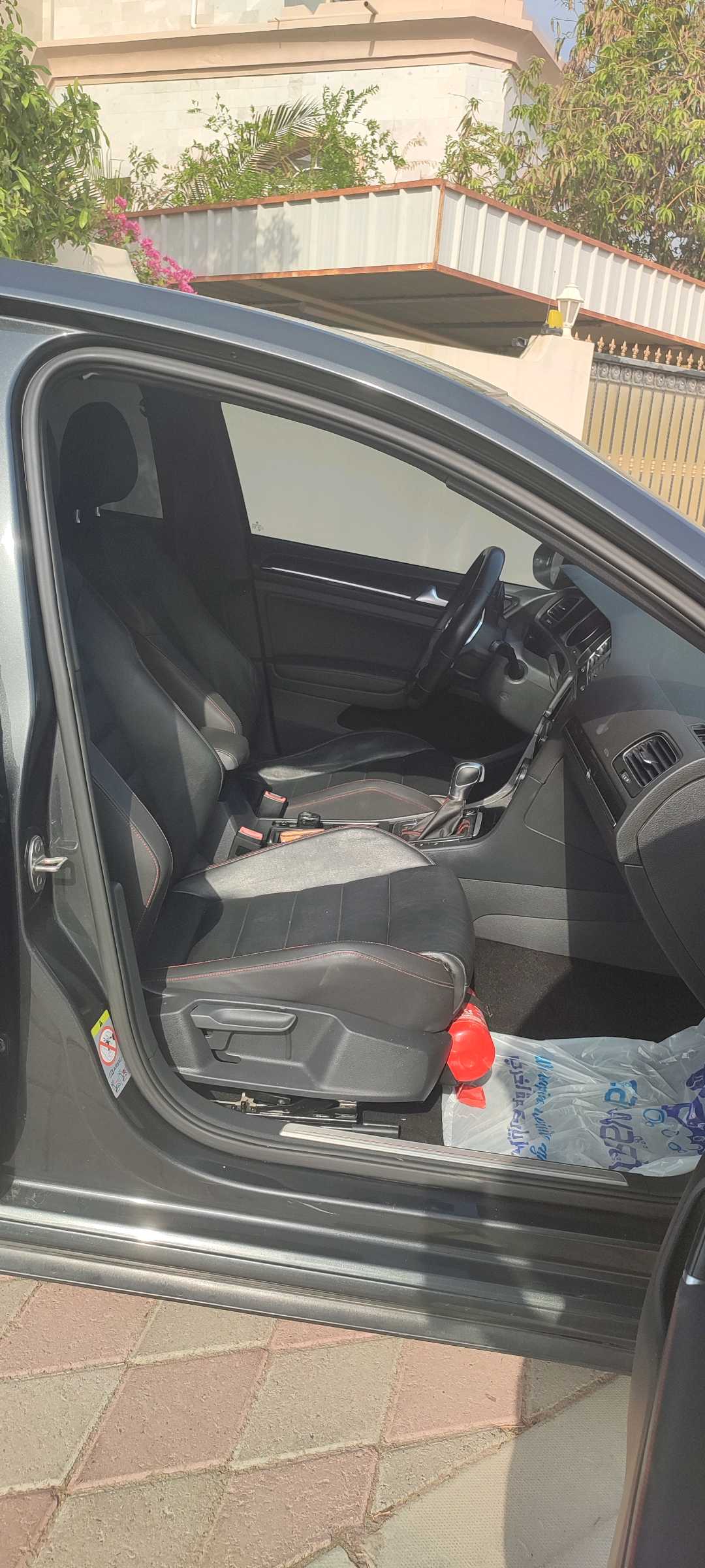 Car Image 2015 VOLKSWAGEN GOLF  GTI