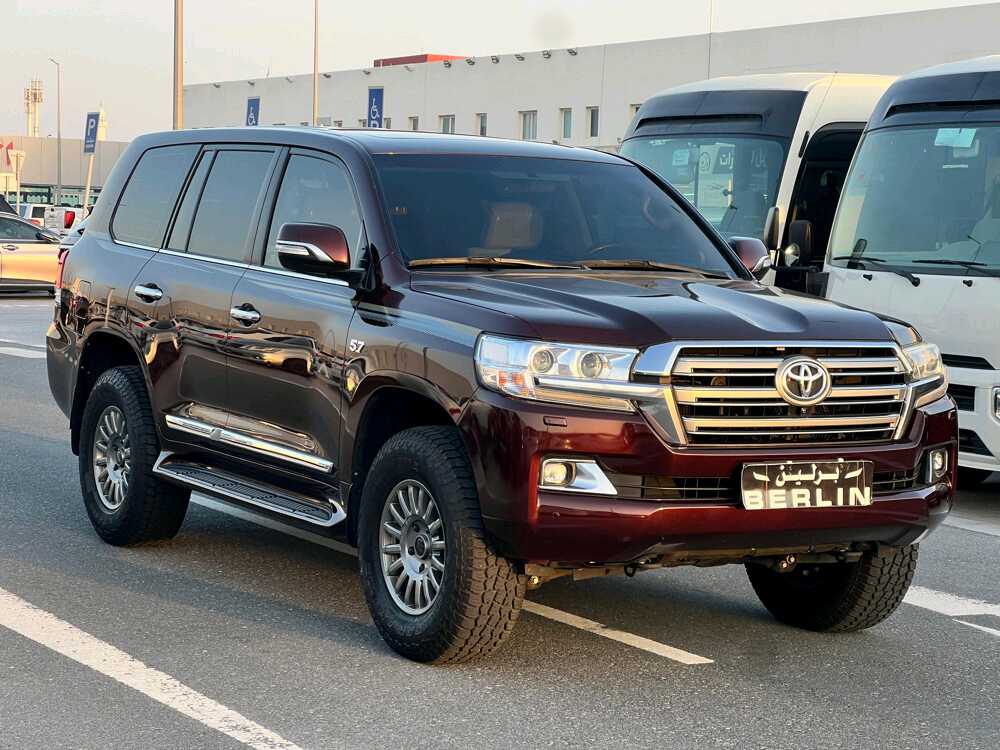 Car Image 2016 TOYOTA LAND CRUISER Nismo