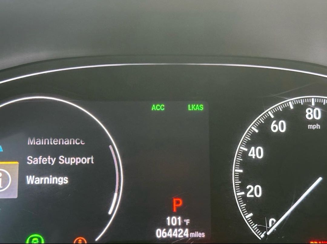 Car Image 2018 HONDA ACCORD EXL