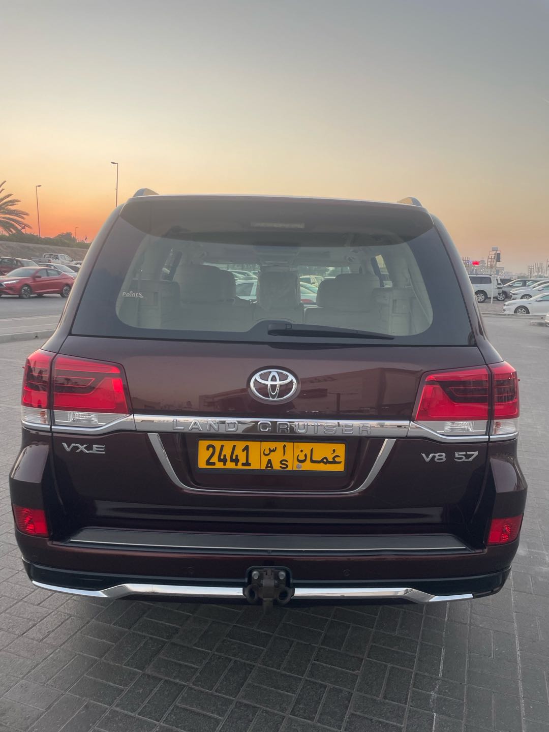 Car Image 2017 TOYOTA LAND CRUISER VX.E