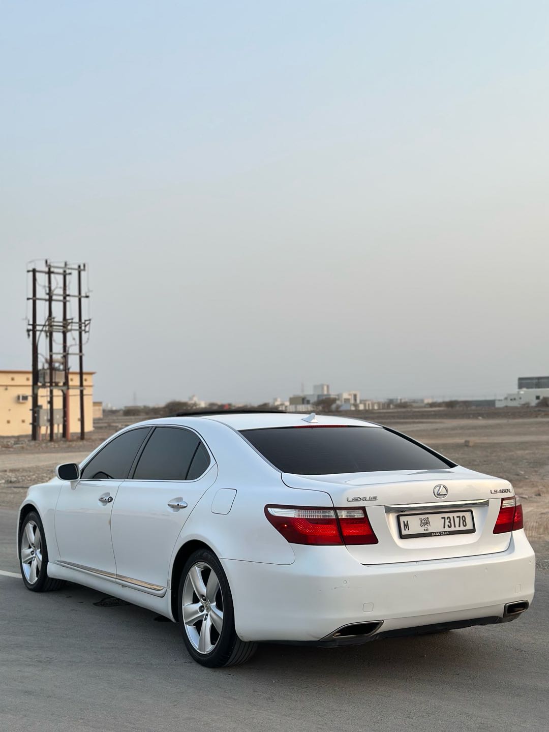 Car Image 2008 LEXUS LS 460