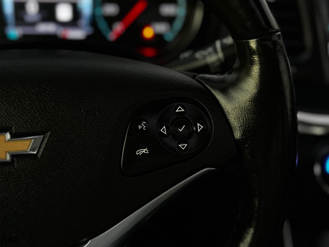 Car Image 2017 CHEVROLET IMPALA LTZ