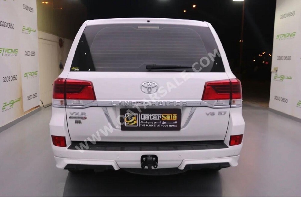Car Image 2020 TOYOTA LAND CRUISER Nismo