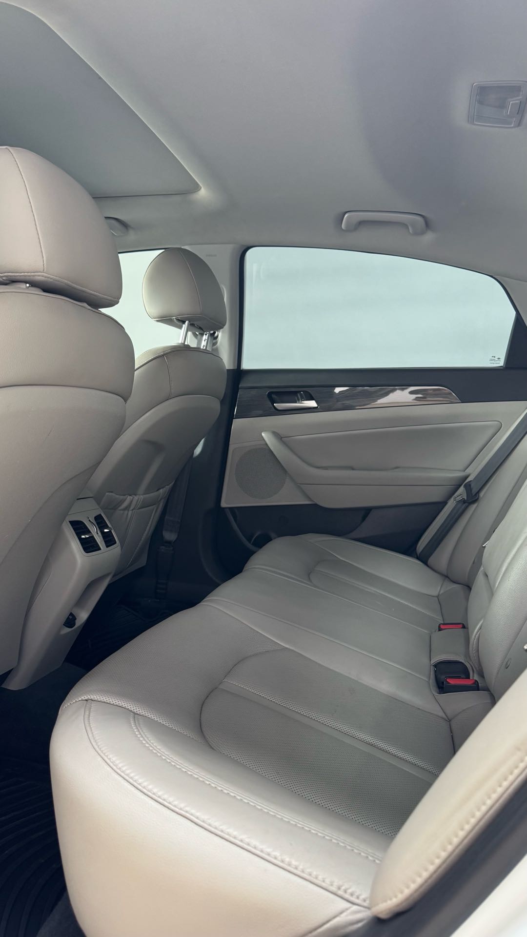 Car Image 2018 HYUNDAI SONATA LIMITED