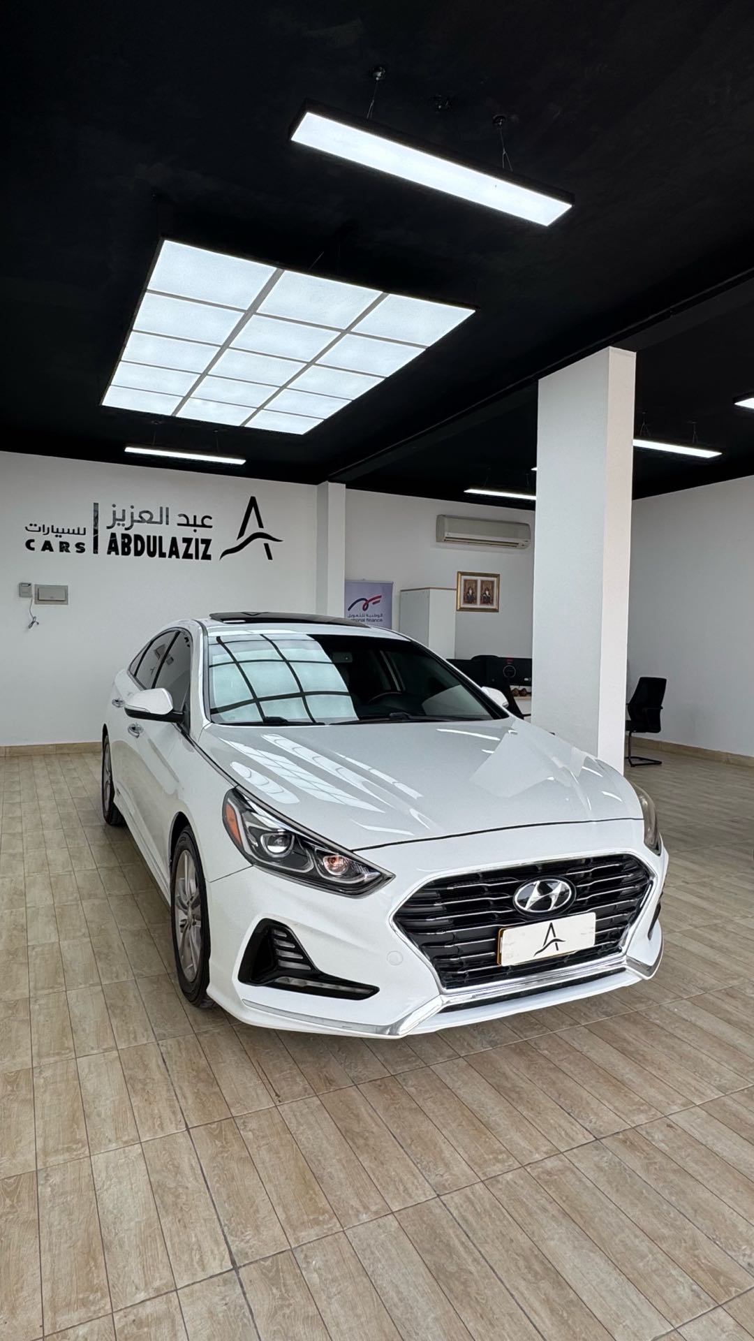 Car Image 2018 HYUNDAI SONATA LIMITED