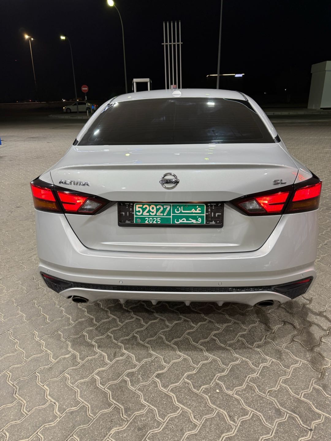 Car Image 2019 NISSAN ALTIMA SL
