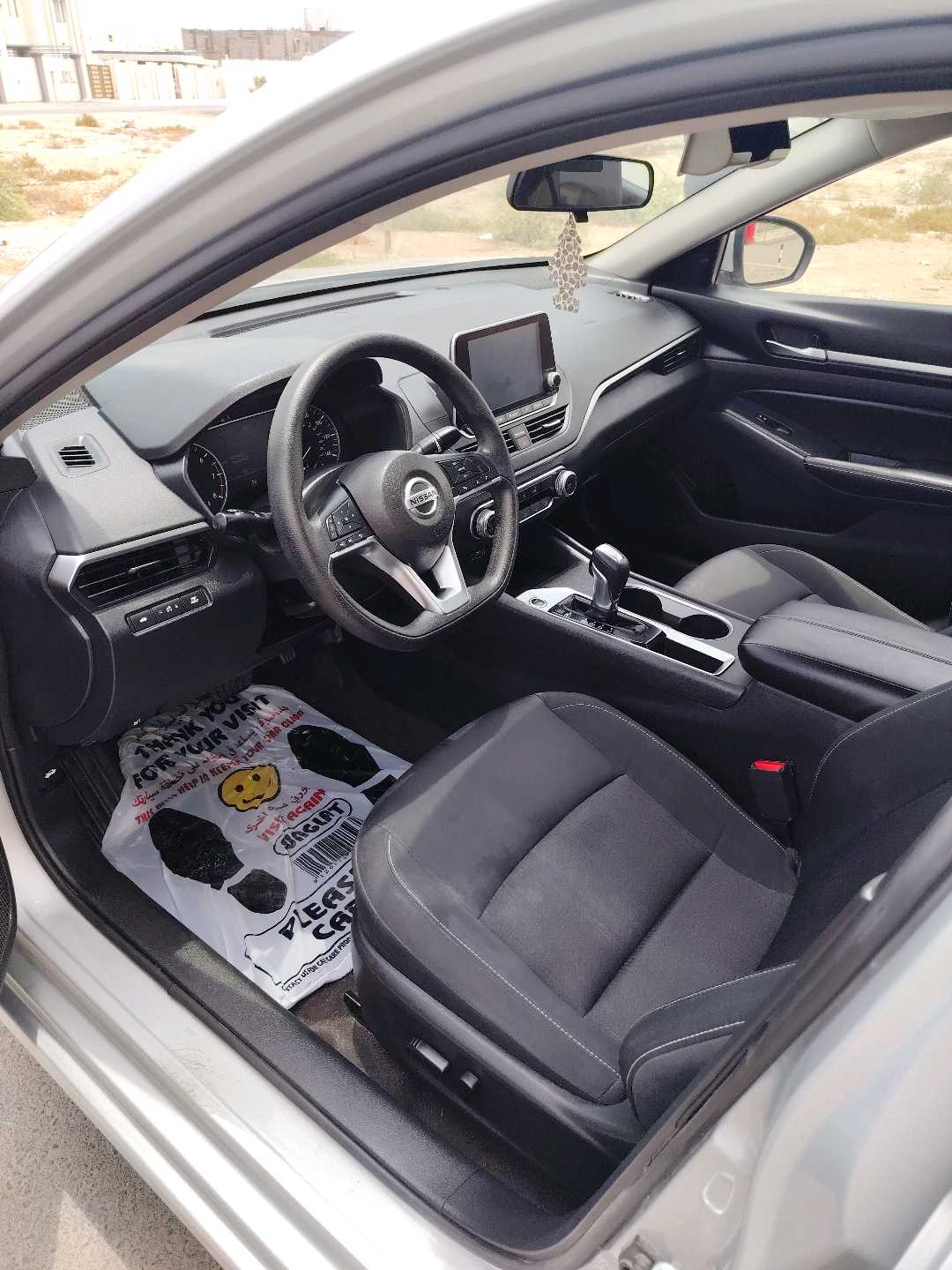 Car Image 2022 NISSAN ALTIMA SV