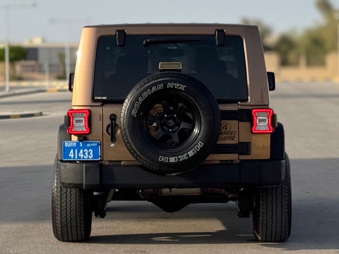 Car Image 2015 JEEP WRANGLER JK
