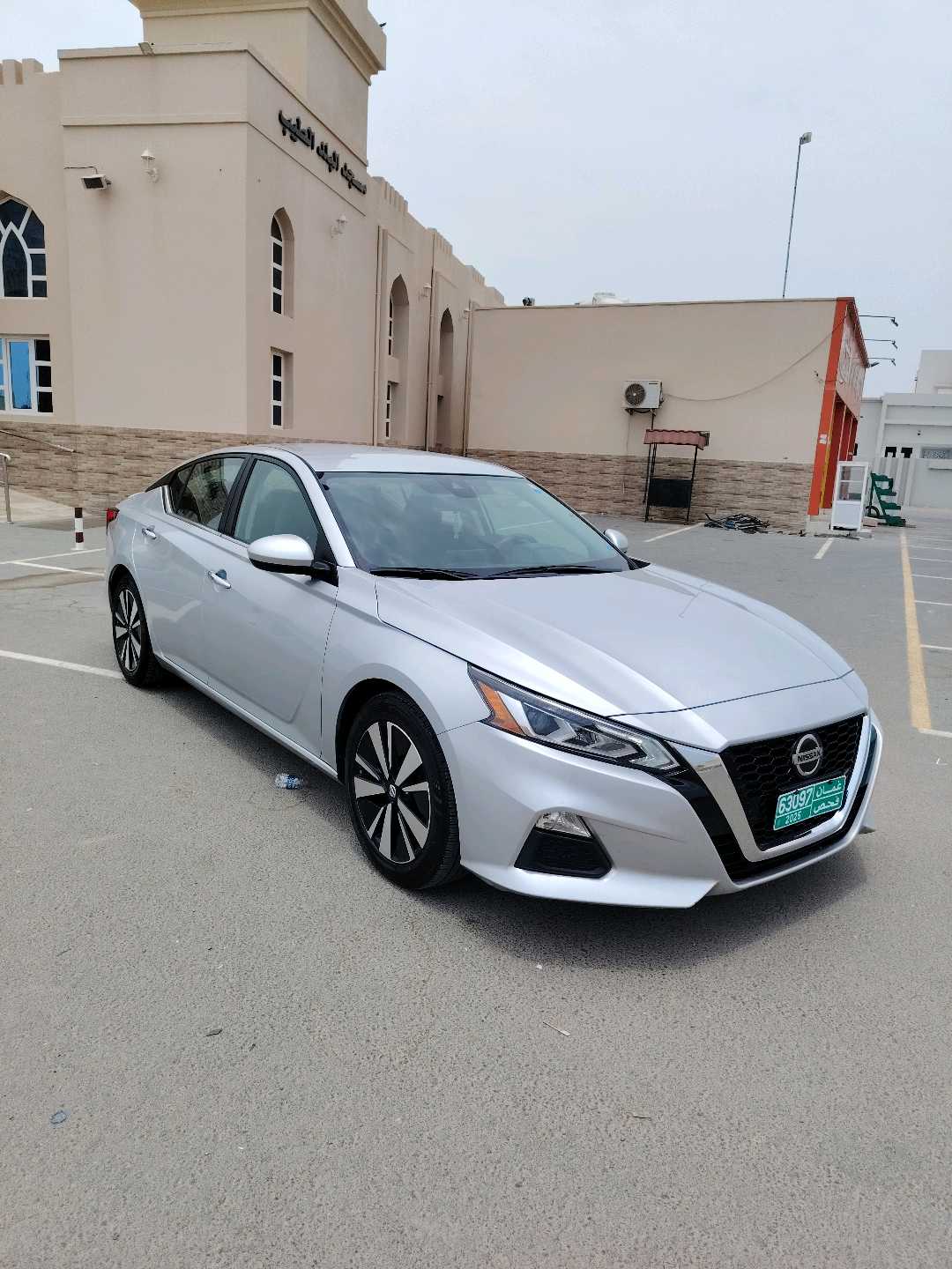 Car Image 2022 NISSAN ALTIMA SV