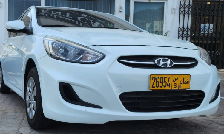 HYUNDAI ACCENT 2016