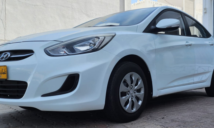 HYUNDAI ACCENT 2016