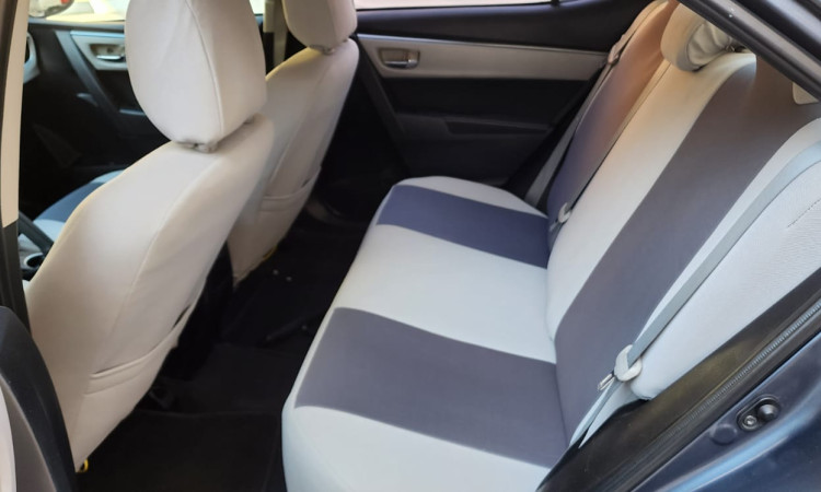 TOYOTA COROLLA 2016