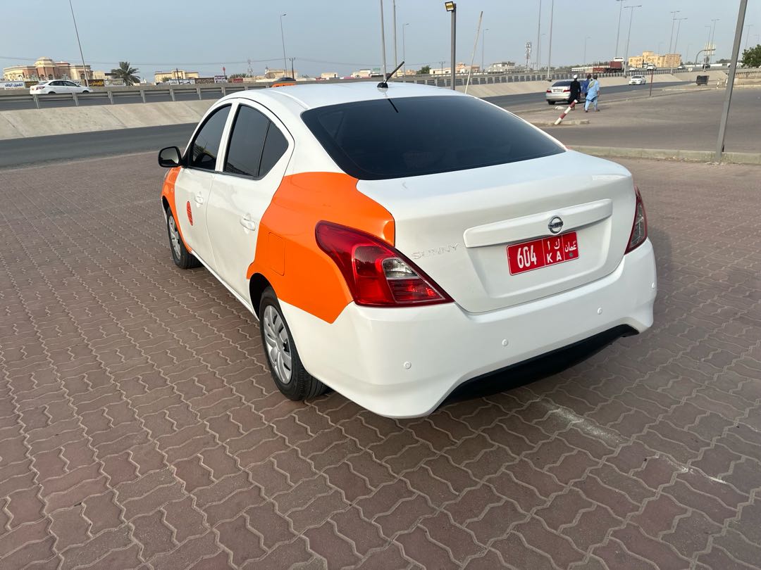 Car Image 2018 NISSAN SUNNY 