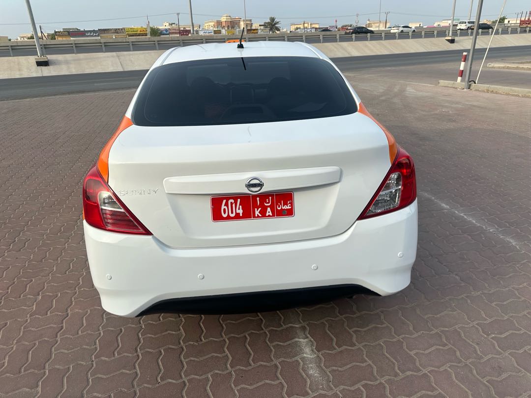 Car Image 2018 NISSAN SUNNY 