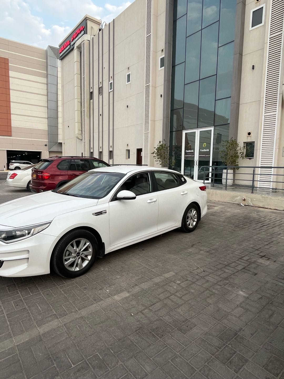 Car Image 2018 Kia OPTIMA 