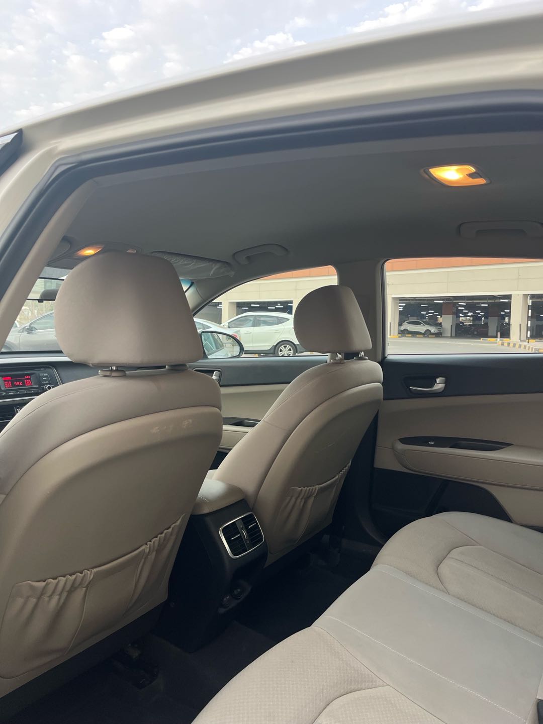 Car Image 2018 Kia OPTIMA 