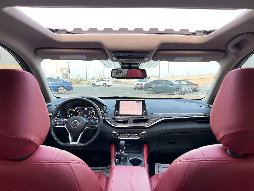 Car Image 2019 NISSAN ALTIMA SL