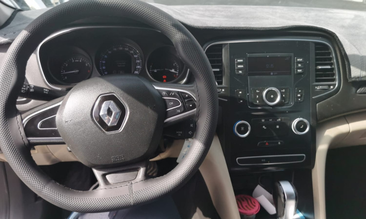 RENAULT MEGANE 2021