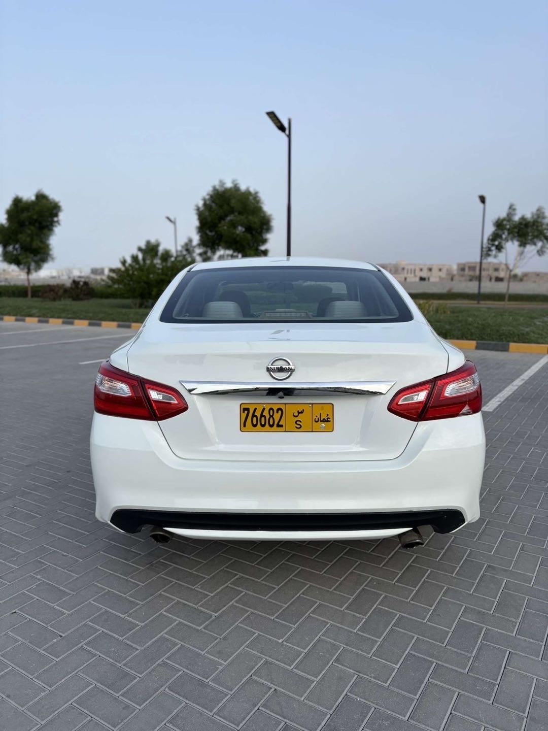 Car Image 2017 NISSAN ALTIMA S