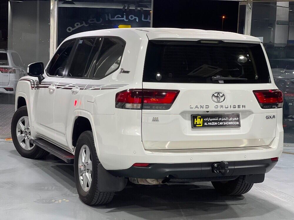 Car Image 2022 TOYOTA LAND CRUISER GX.R