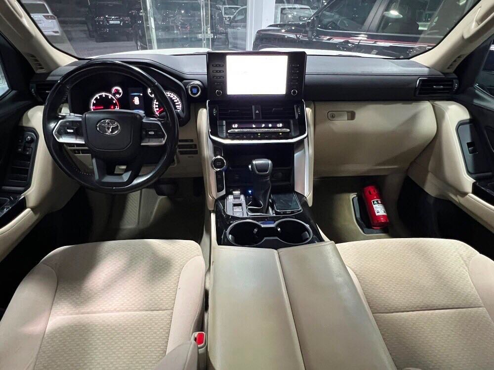 Car Image 2022 TOYOTA LAND CRUISER GX.R