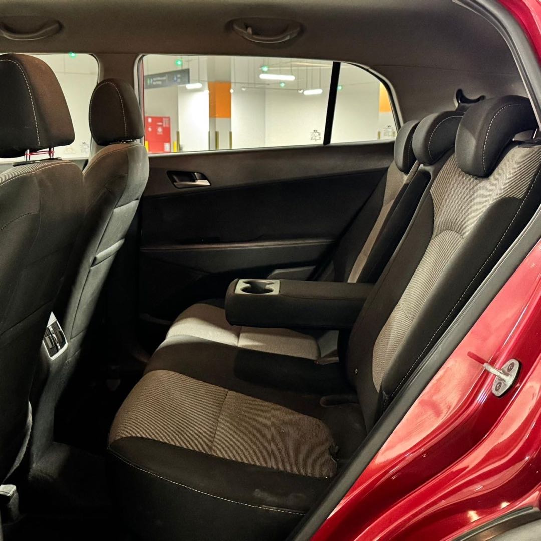 Car Image 2017 HYUNDAI CRETA 