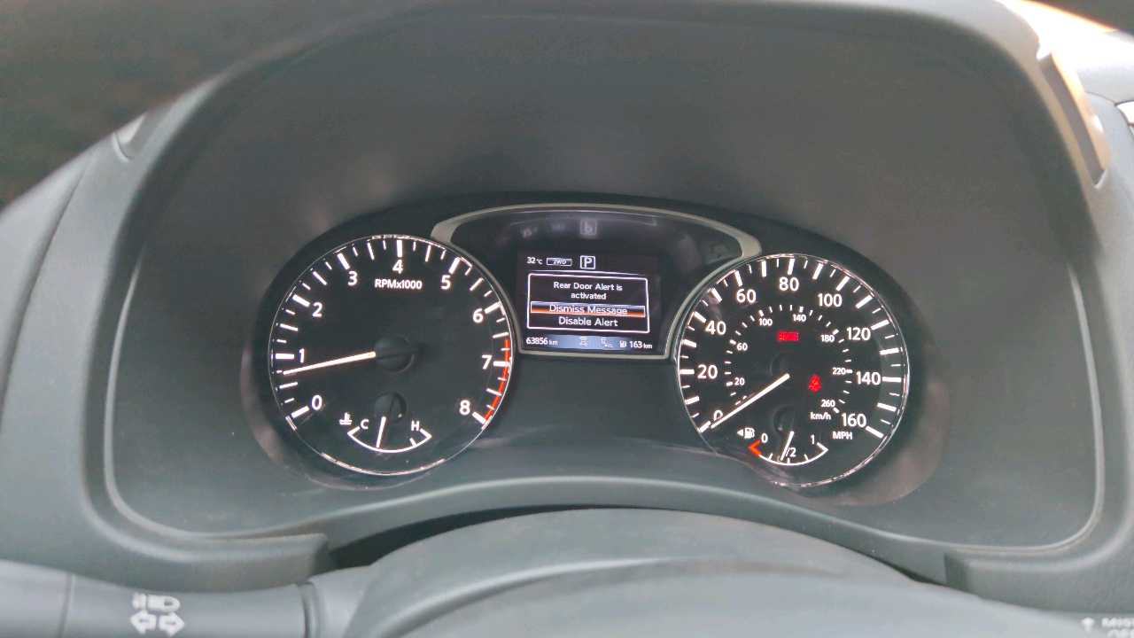 Car Image 2020 NISSAN PATHFINDER PLATINUM