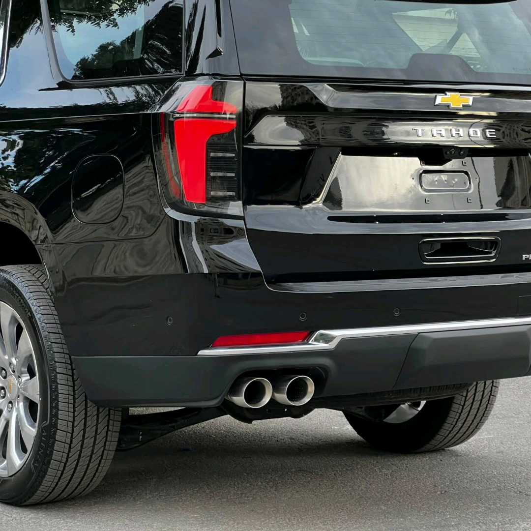 Car Image 2025 CHEVROLET TAHOE 
