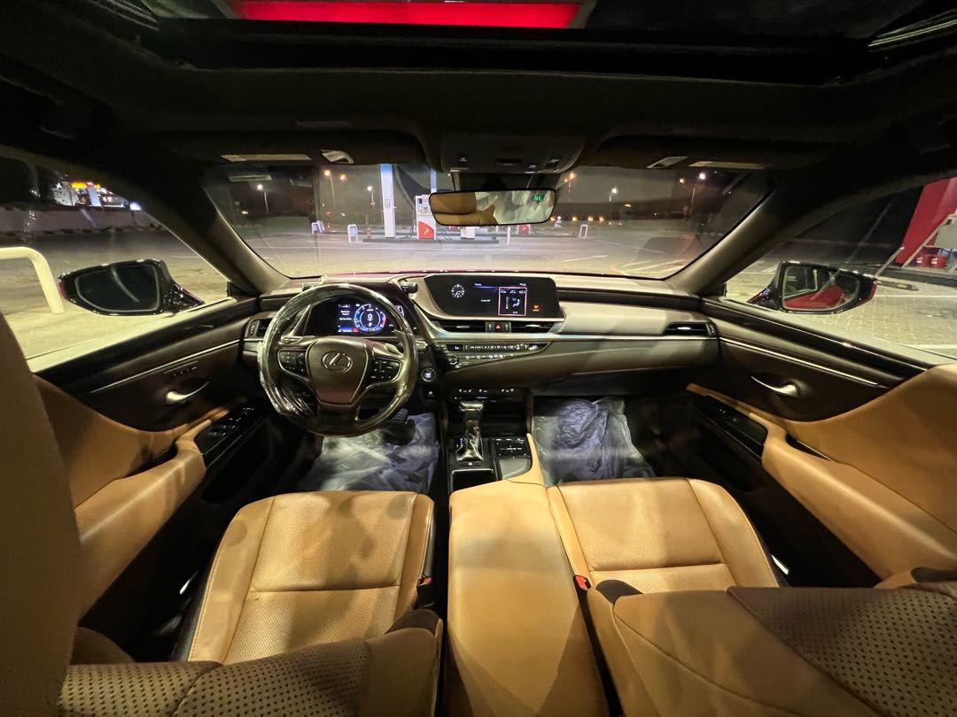 Car Image 2020 LEXUS ES 350